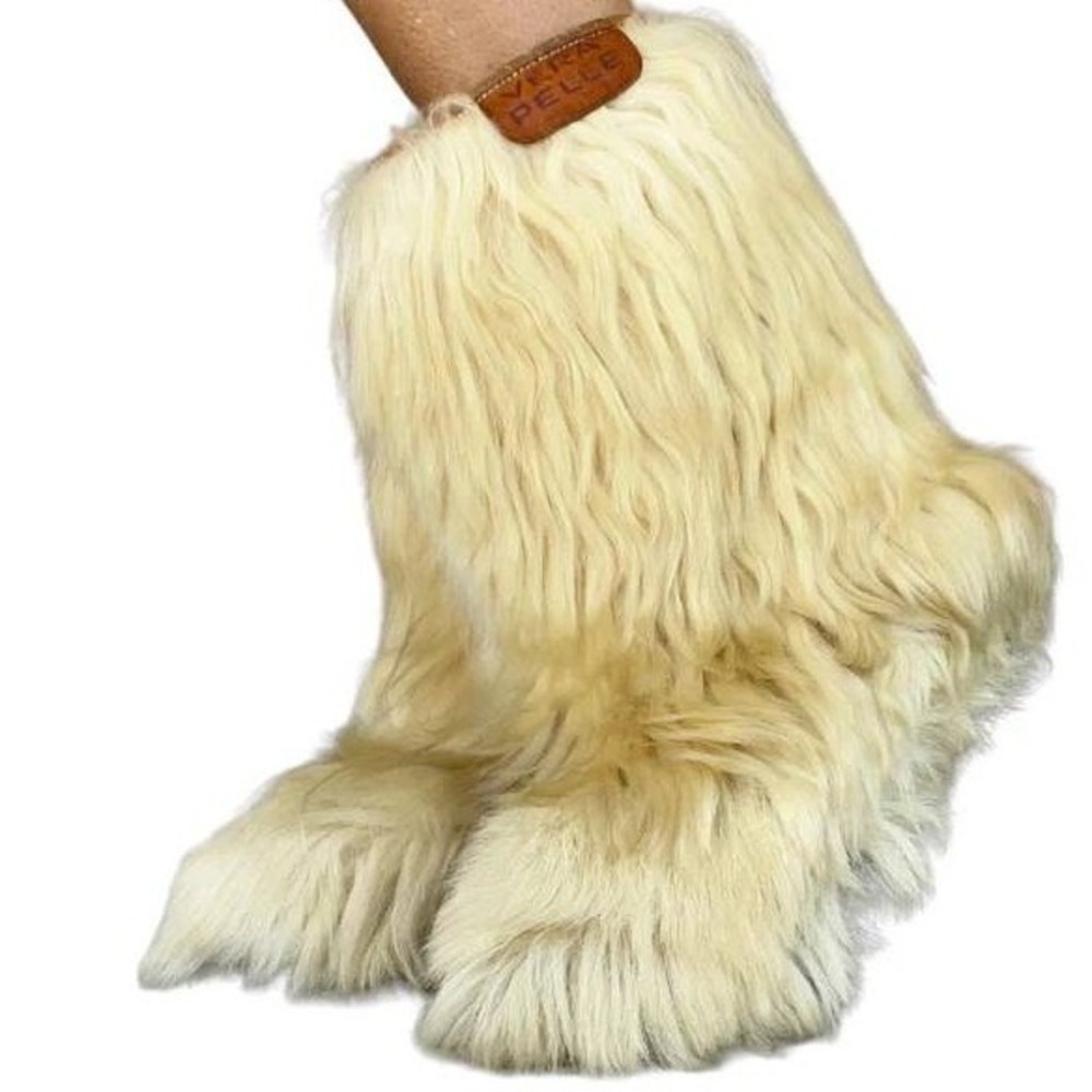 Vera Pelle Apres Ski Boots Fluffy Skywalk Shaggy Goat Hair Vintage 70s Moonboots